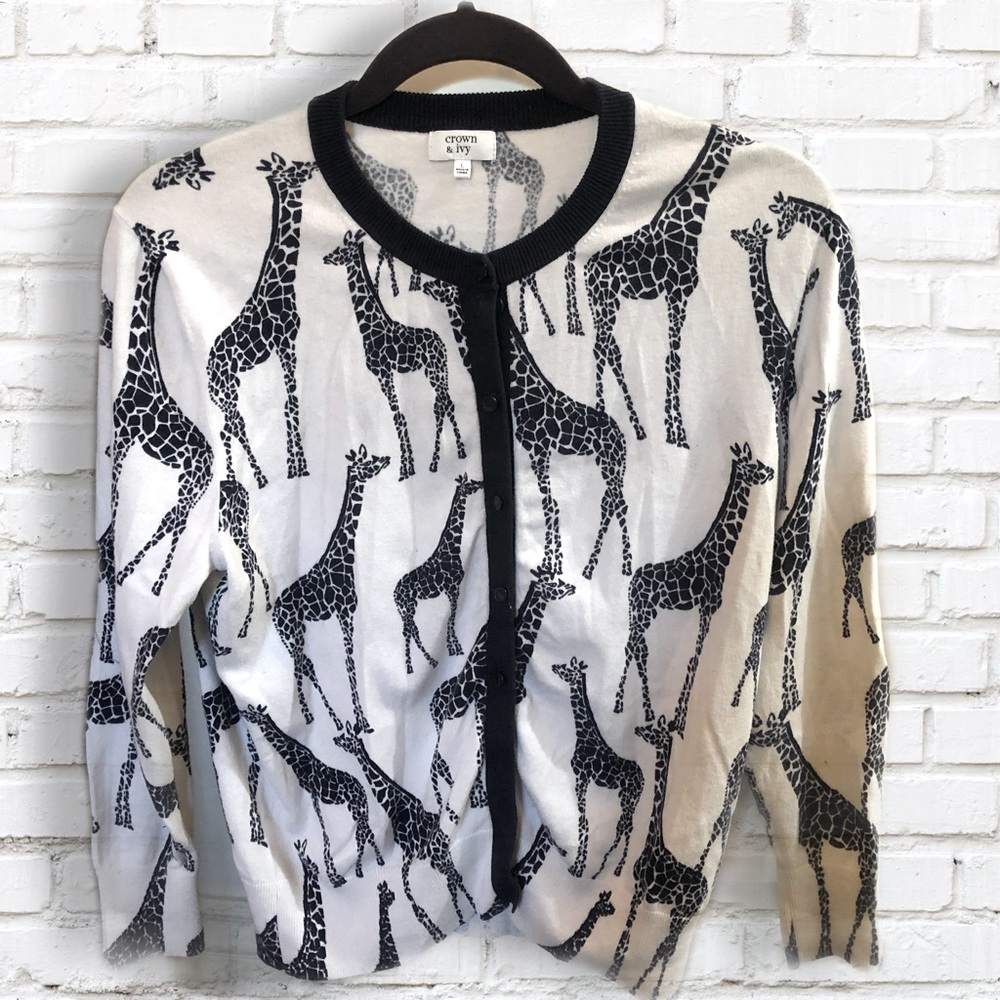 Lightweight summer sweater- b&w